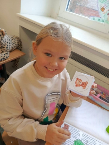 2427b8e1-6446-4547-8a56-7439452f6b20