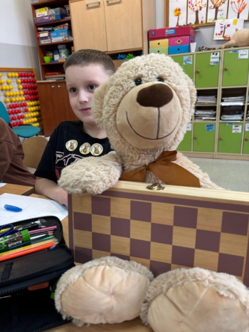 ad1b65ab-b5de-4268-9435-711180a1ff7b