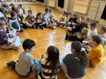 da6d934e-332e-45ff-bf71-71819a055782