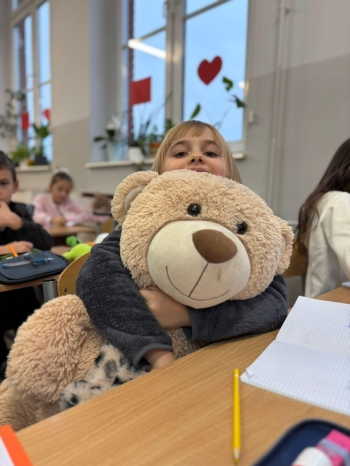 ec991790-b109-4936-b9ab-685e50f9659a