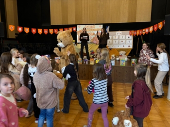 ee178d49-e361-467a-b71d-60c06509e6fc