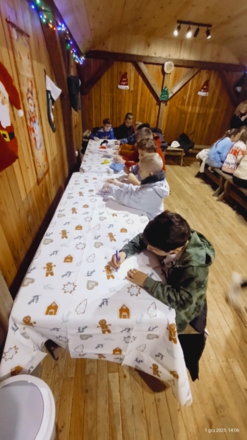 fa06ab36-5e36-4726-9d7e-6b166b574835