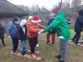 1a596196-2ee9-4384-b173-d886f32bb729