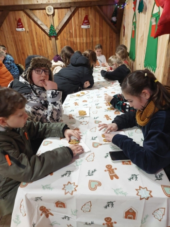 5b5f9074-e134-4037-9797-3cc092311b4c