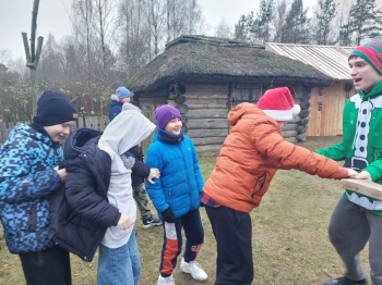 84d9f203-2fb9-4866-a1ba-5e66992b5dfc