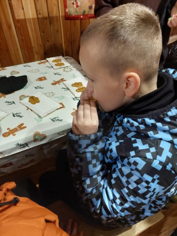 a4a95a23-e66f-4315-9184-d70eb9221675