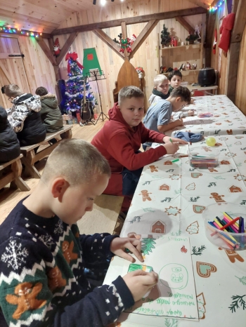 a9382782-cfb7-4e70-afec-89c2c57f455f