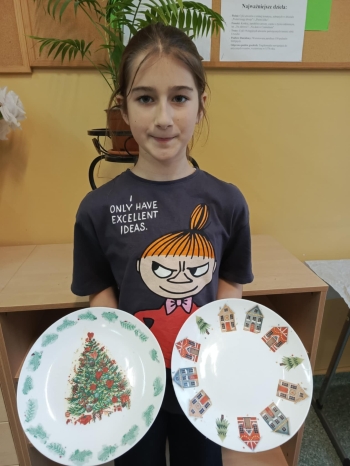 4ee55f09-829c-4c6d-9621-38cbfbd92951 (1)