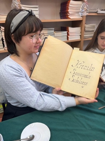 5ce40552-0c48-40cf-a33f-67a938a93ec0