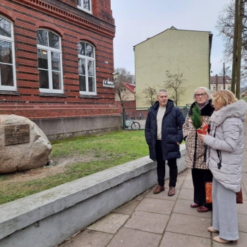 e1baeb4c-d560-4c0e-9d01-bff9ff38b57e