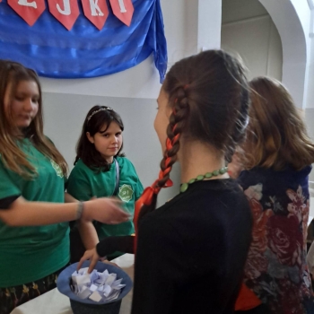 0a5b078f-05f6-4478-9d85-68cc4722fc4f