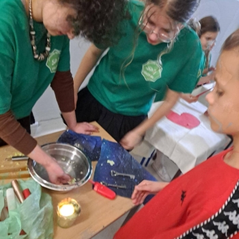 e1b46579-f50a-414e-b0be-34609da430e6