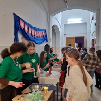 e89fbcb3-6e43-4079-a7bb-adb7fe5b6fde