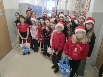 2c6af219-3a85-4bf5-a9f9-4f4634b7d864