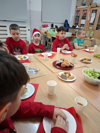 3c3f0fe6-94a0-4e09-be56-95e662cecd3e