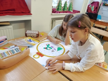 af48b576-dbce-45c4-b25e-a8e9a15091df