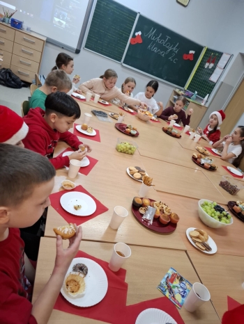 d50721d4-517f-4782-9245-34f4b7d75a01