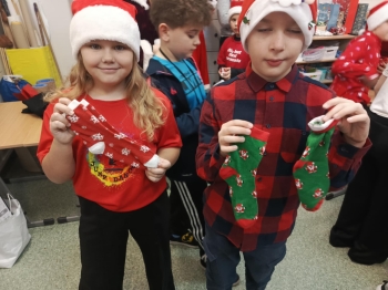 ef8ef661-b8a3-40e7-bb54-5910e8c1920c