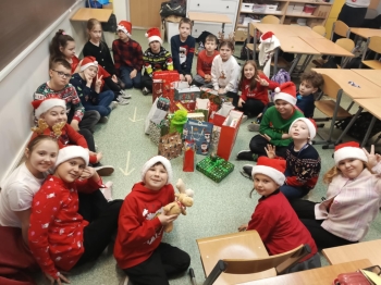 eff98d78-123e-45ae-989d-a9e5796f2c42