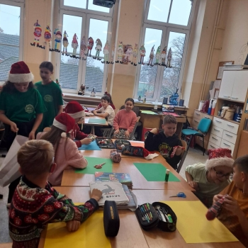 9a9f8fb5-802a-465e-8ac5-f2a098db7d16