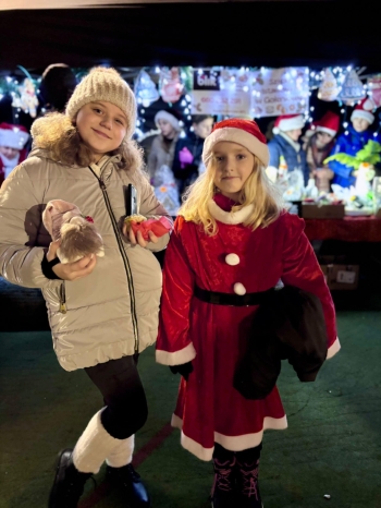 dc89d8de-ed3d-4fc4-b56d-c4e0fc3a9b2f