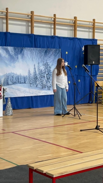 8338dcaa-4de0-419f-99f3-bee5f062071e