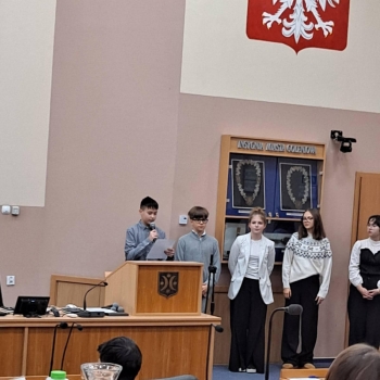 0862d0f4-7b7f-4938-9239-733aabc185eb