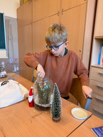 9baed233-abd3-4ba3-b683-c505cb870bed