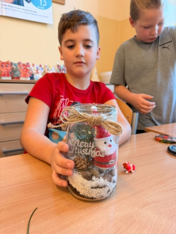 35e9fc0a-bd5f-47e6-b3ff-9af3f10172fc