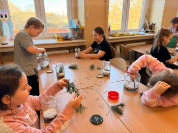 f828377b-2449-4b8d-b214-892c682262d8