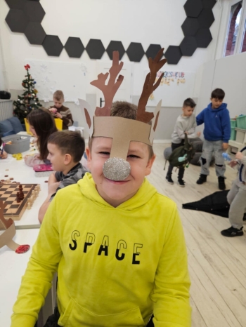 b279e0e7-6dc8-4955-bc7d-eeb8d4a4547b