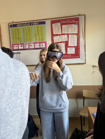 295e41b6-91c5-428d-8df5-53469106462a.jfif