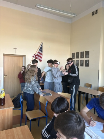 c4b39aa6-fb8f-46e4-854e-c97ea68f8804.jfif