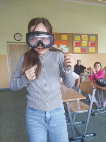 ed8041ae-1d1e-48ab-a15d-9738549546b9.jfif