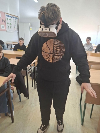 16795d61-a627-46ab-80e9-d32604451c1d.jfif