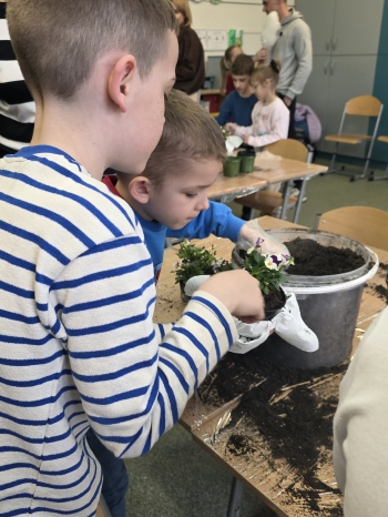 d723a1ab-f66a-4b74-9e6d-f22741110e4c.jfif