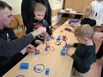 e080db67-4f20-47b4-8e75-b870967b337f.jfif