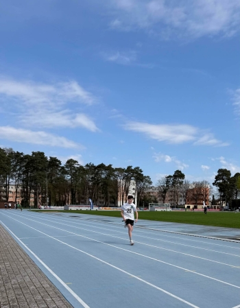 40898d58-1bad-4c01-81d3-a99d42edc166.jfif