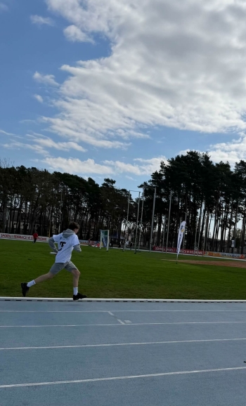 b5e09a9a-07c2-4cae-8b20-3d7b716bbe05.jfif