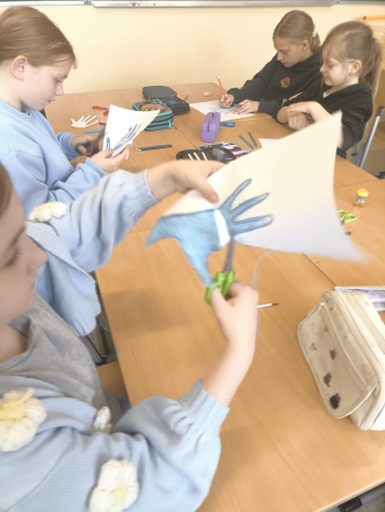 4c4f7e1d-7d34-4775-8bf1-5172c57aac2e.jfif