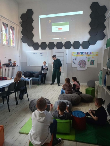 98b70f89-bc78-4a3d-8b44-ca023354f0a6.jfif