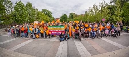 Godność, która jednoczy – nasi uczniowie w marszu równości 