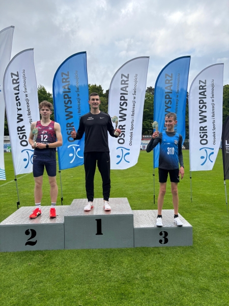  Nikodem Sypień - 8. wynik w Polsce na dystansie 1000 metrów w kategorii U14. Brawo Nikode
