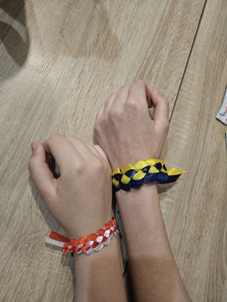 Tworzymy patriotyczne bransoletki razem świętujemy Niepodległość Polski