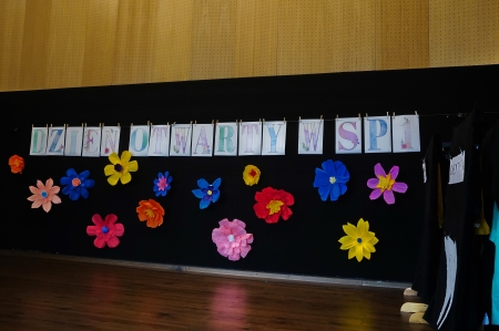 Dziś w naszej szkole odbyły się Dni Otwarte, połączone z kiermaszem wiosennym.