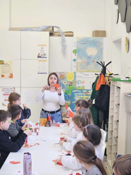 Zajęcia patriotyczne z okazji Dnia Flagi Polski w ramach projektu „Przyjazna Szkoła.”